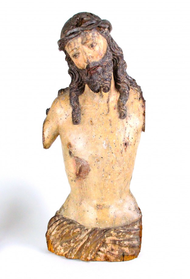 A statue of jesus is shown in this image.