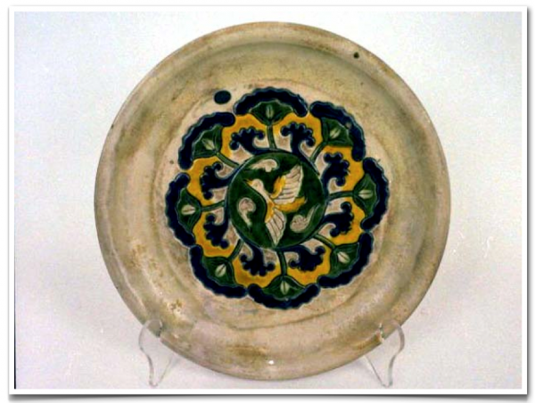 Tang Dynasty (618 – 907) GLAZED STONEWARE OFFERING DISH, SANCAI
